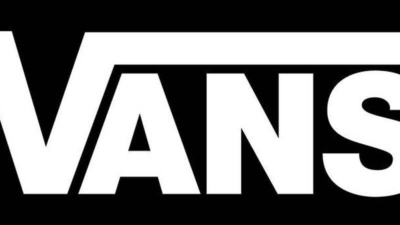 Mädels aufgepasst: Neue Klamotten von Vans bei Titus Kassel