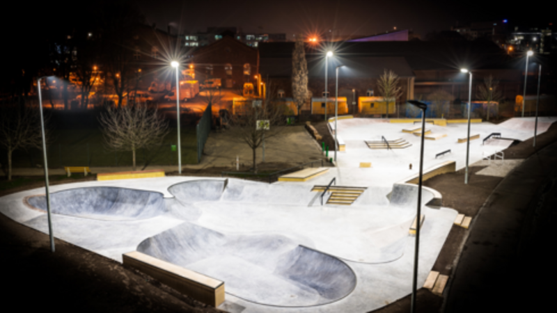 Der neue Skatepark in Karlsruhe Der neue Skatepark in Karlsruhe ist eröffnet!