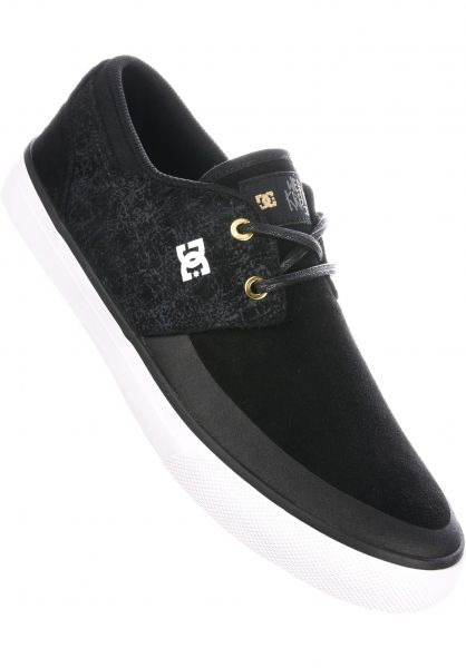 DC-Shoes-wesxskatemafia-12_06_18_Schuh_Sale_titus_stuttgart.jpg