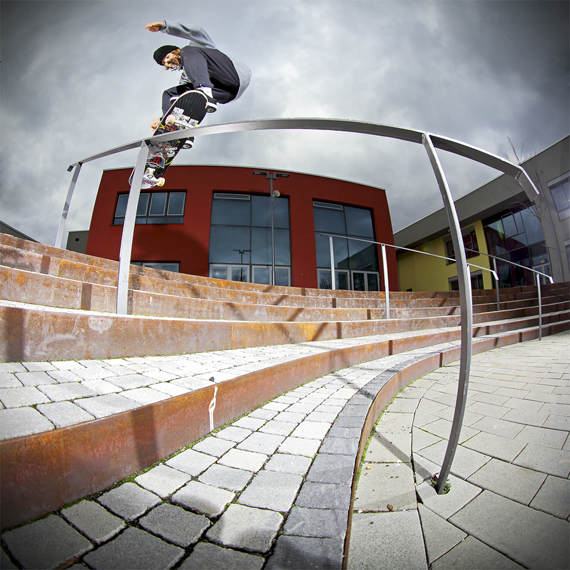 JoshJunkes-BigspinFsBoard_Wiesbaden_ADJlast_.jpg