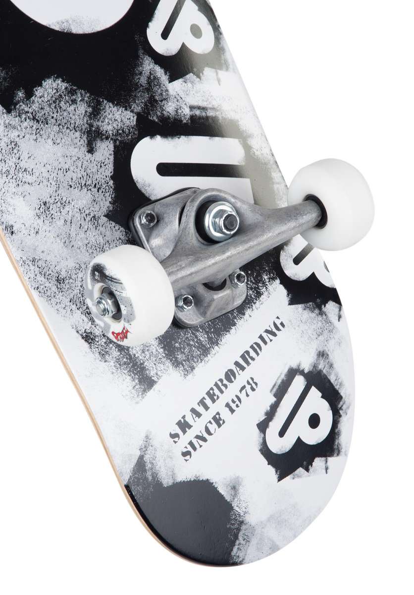 TITUS-Skateboard-komplett-Spraystencil-black-white-black-Closeup2_600x600@2x.jpg