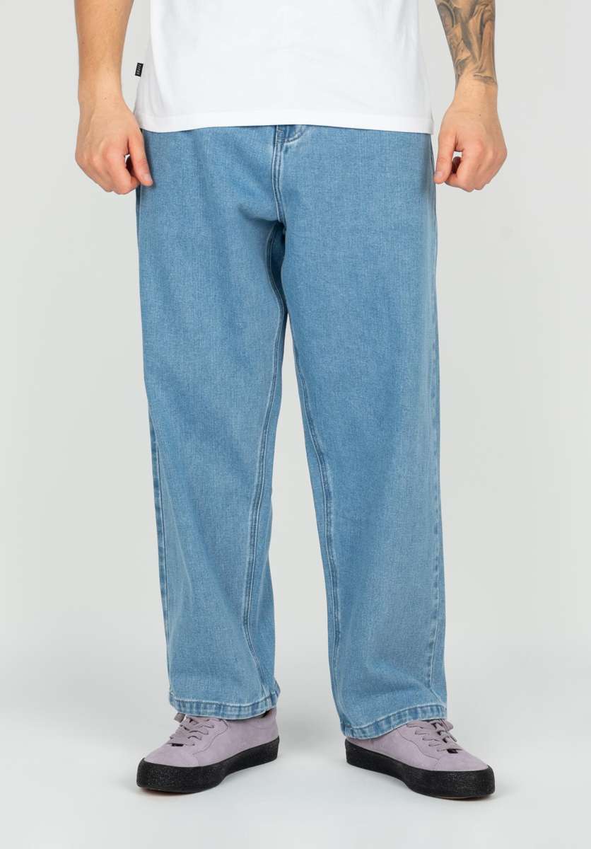 Titus-Wiesbaden-Streetwear-titus-jeans-boogy-lightbluewashed-vorderansicht-0269155_600x600@2x.jpg