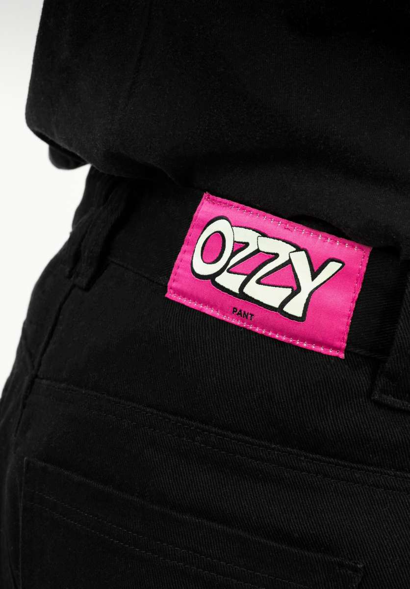 Titus-Wiesbaden-Streetwear-titus-jeans-ozzy-black-black-oberansicht-0227161_600x600@2x.jpg