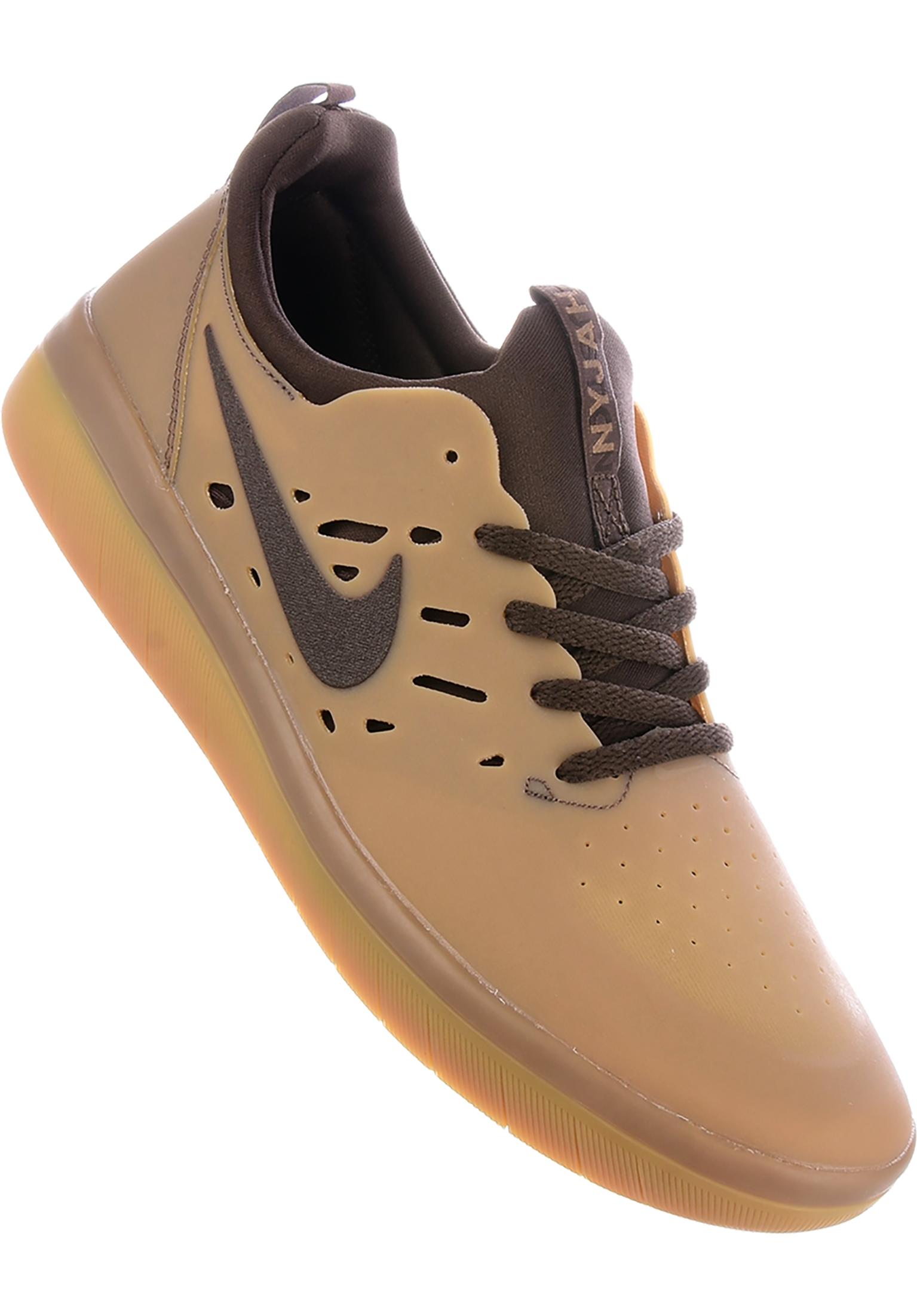 Titus_Muenchen_nike-sb-schuhe-jungs-nyjah-free-skateboarding-gumdarkbrown-0604373.jpg