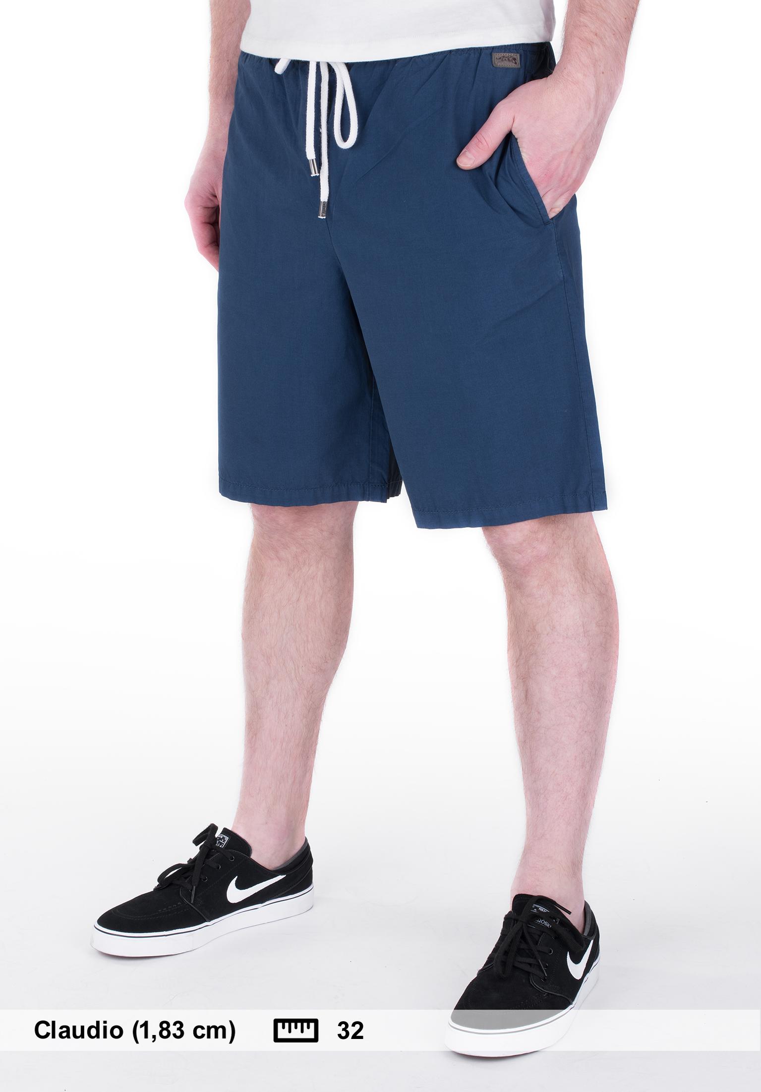 Titus_Muenchen_titus-shorts-bermuda-ric-darkblue-0551639.jpg