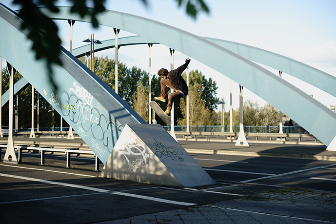 Kickflip to fakie. Foto: Sam Schulze