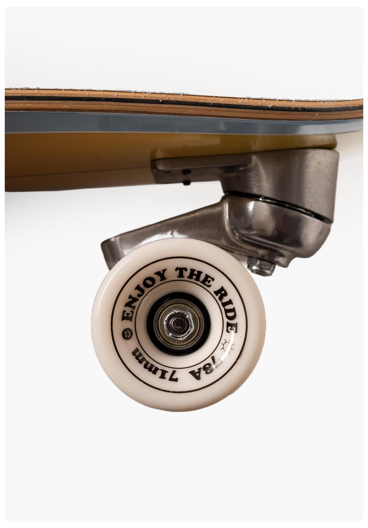 TITUS Surf Skate Sunburst Cruiser-Komplett orange – Rückenansicht