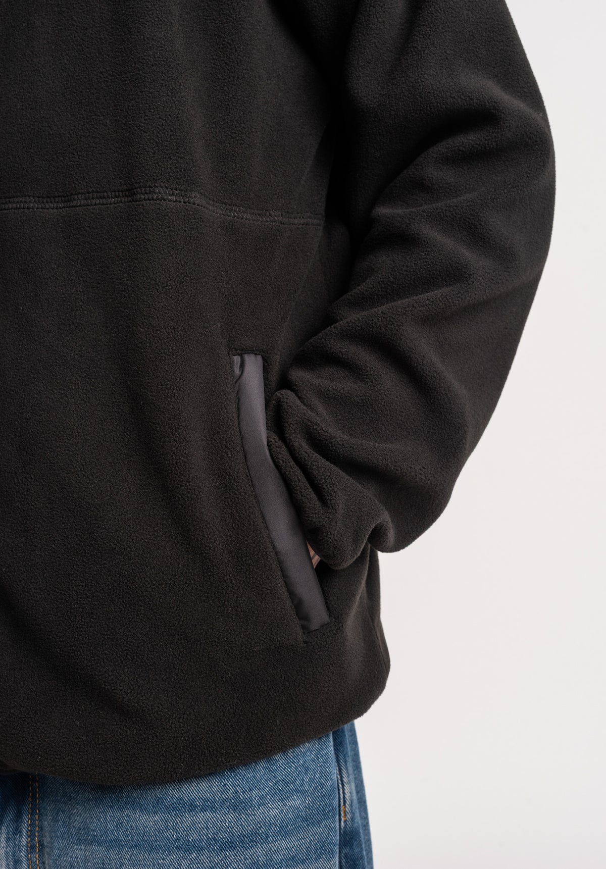 TITUS Bugo Fleece black – Detailansicht 2