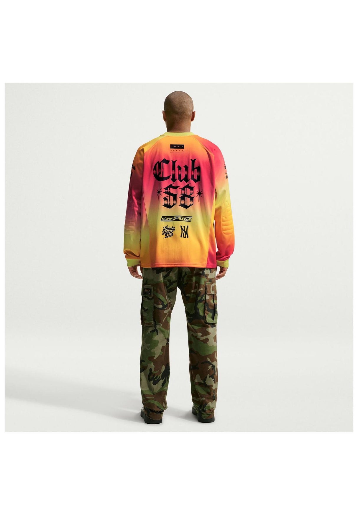 Club 58 LS Skate Jersey hyperpink Closeup1