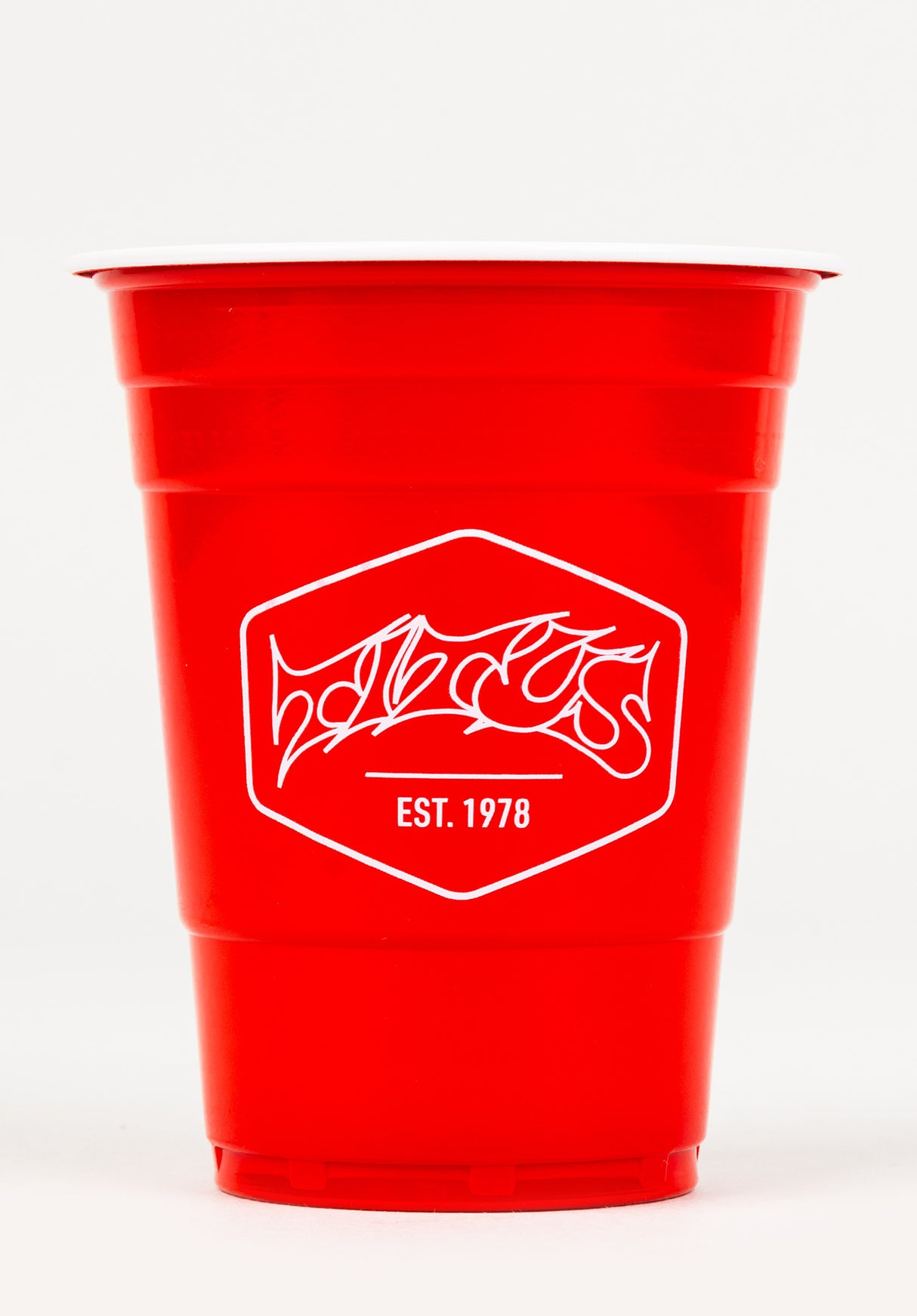 TITUS Skates Beer Pong Cups 22 Pack red Closeup1