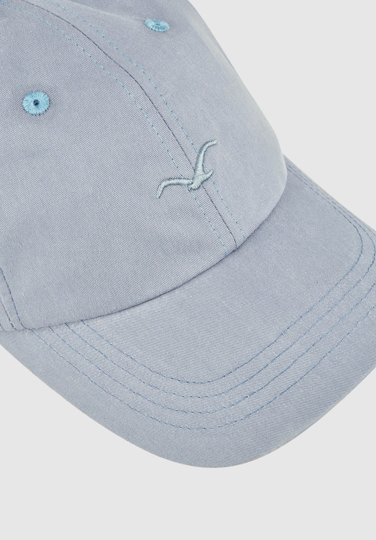 Ligull Dad nightshadowblue Closeup1