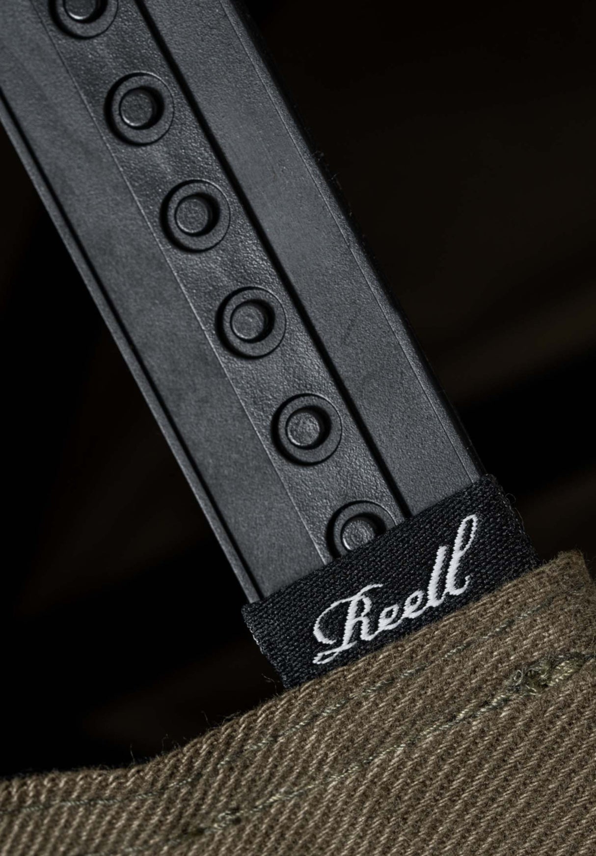 Single Script Cap olive Rueckenansicht