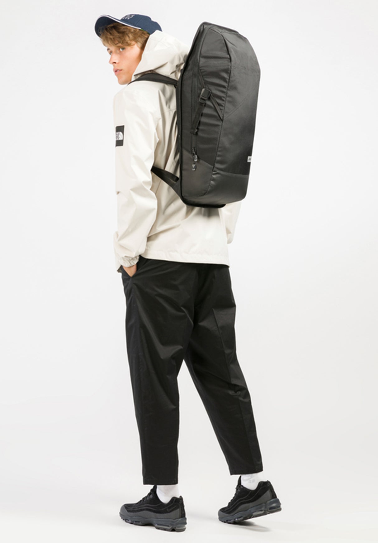 Daypack proof-black Unteransicht