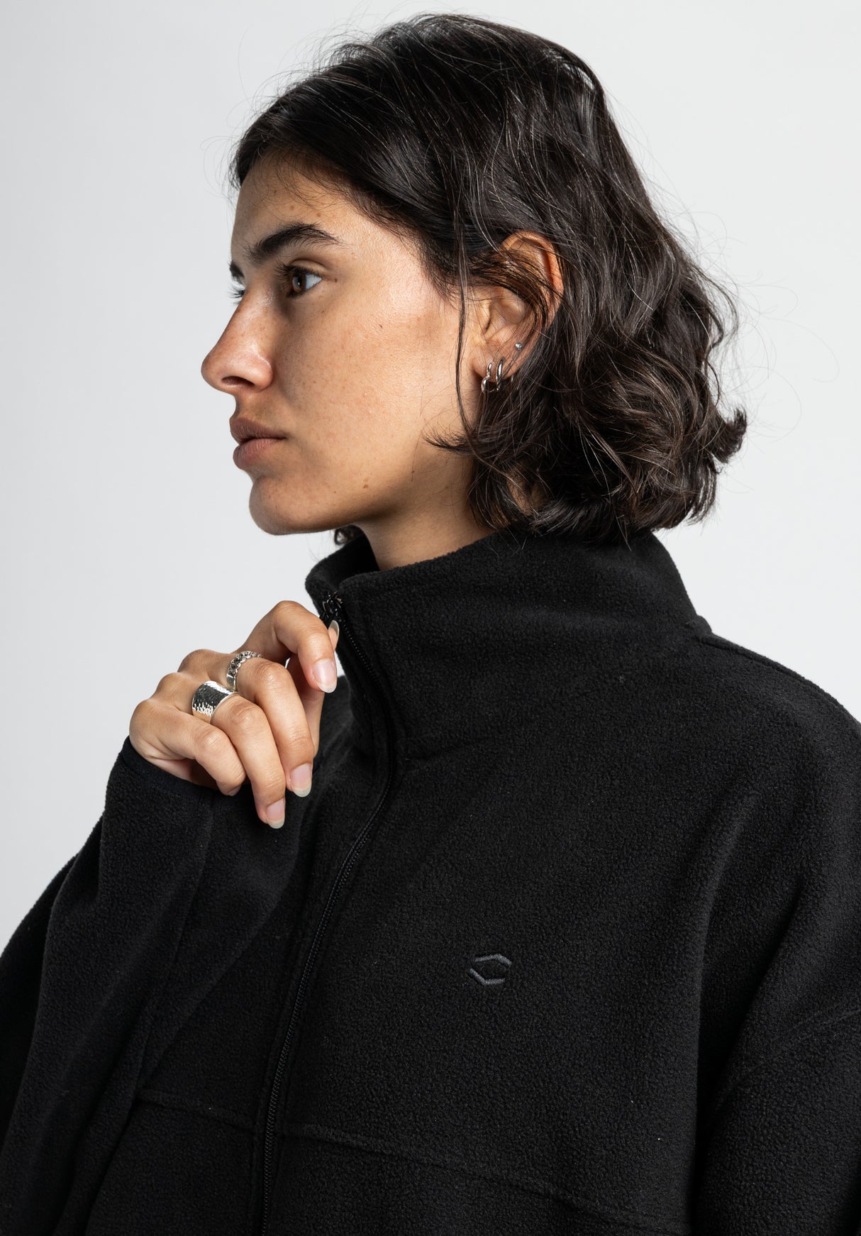 Annea black Closeup1