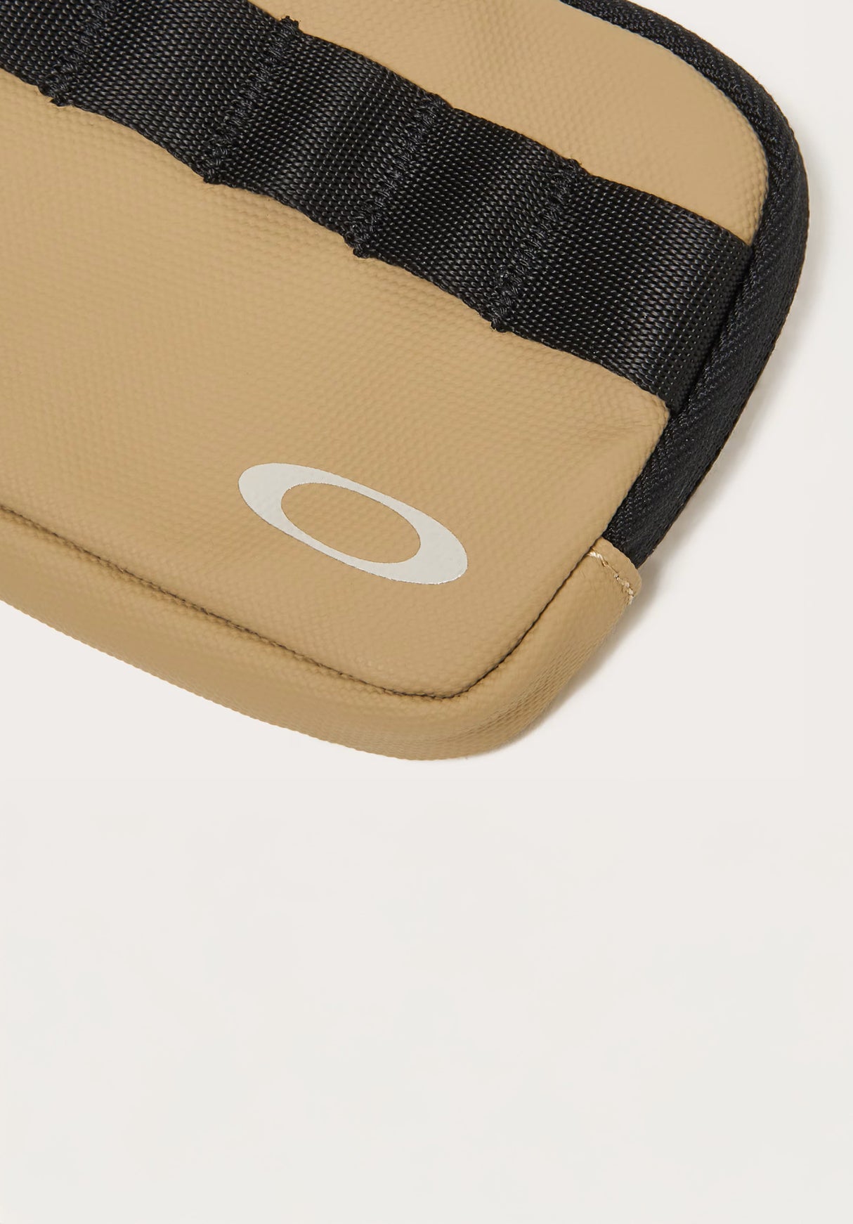 Rover pebble Closeup1