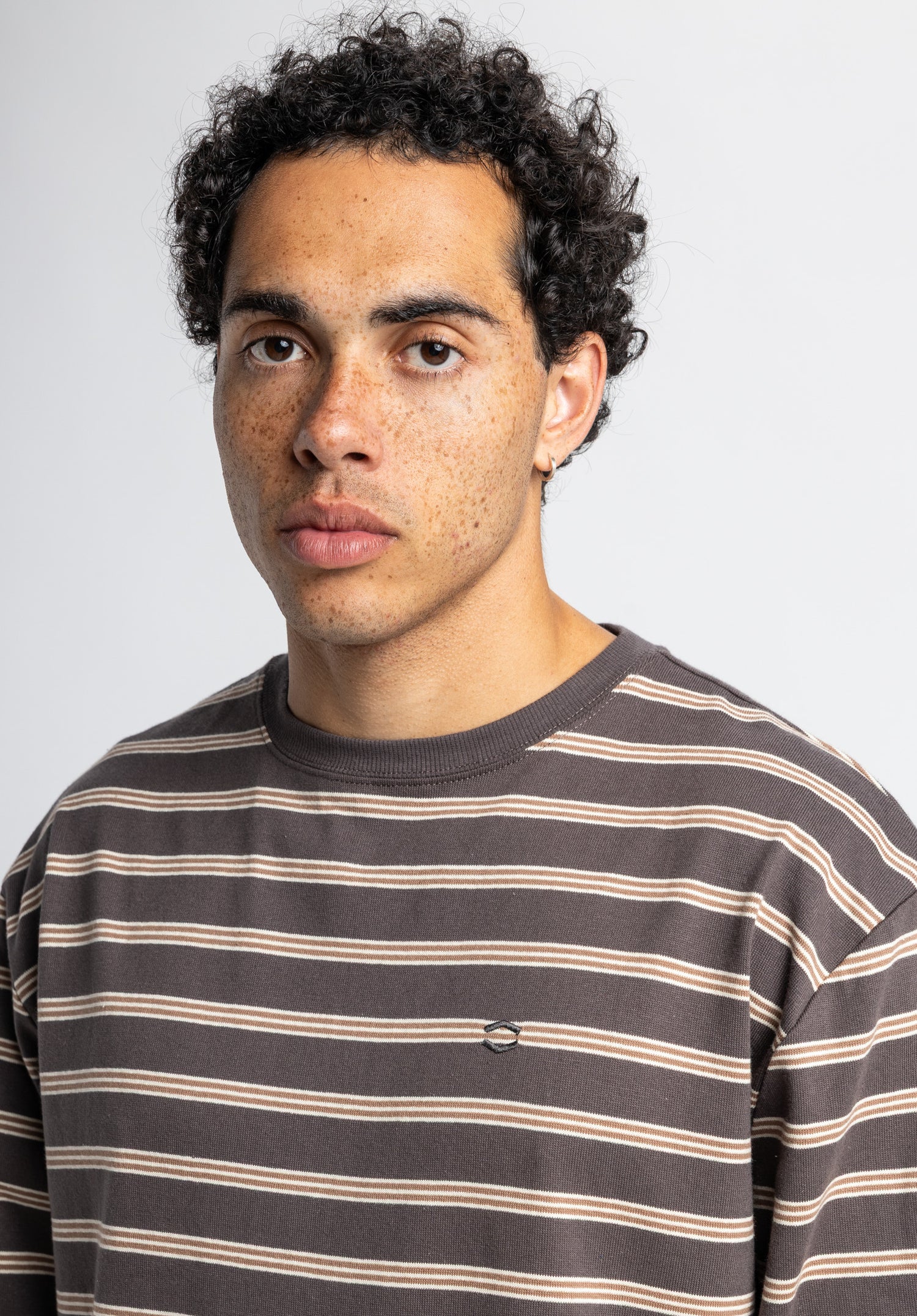 Icon Stripes brown-striped Closeup1 Zoom Image