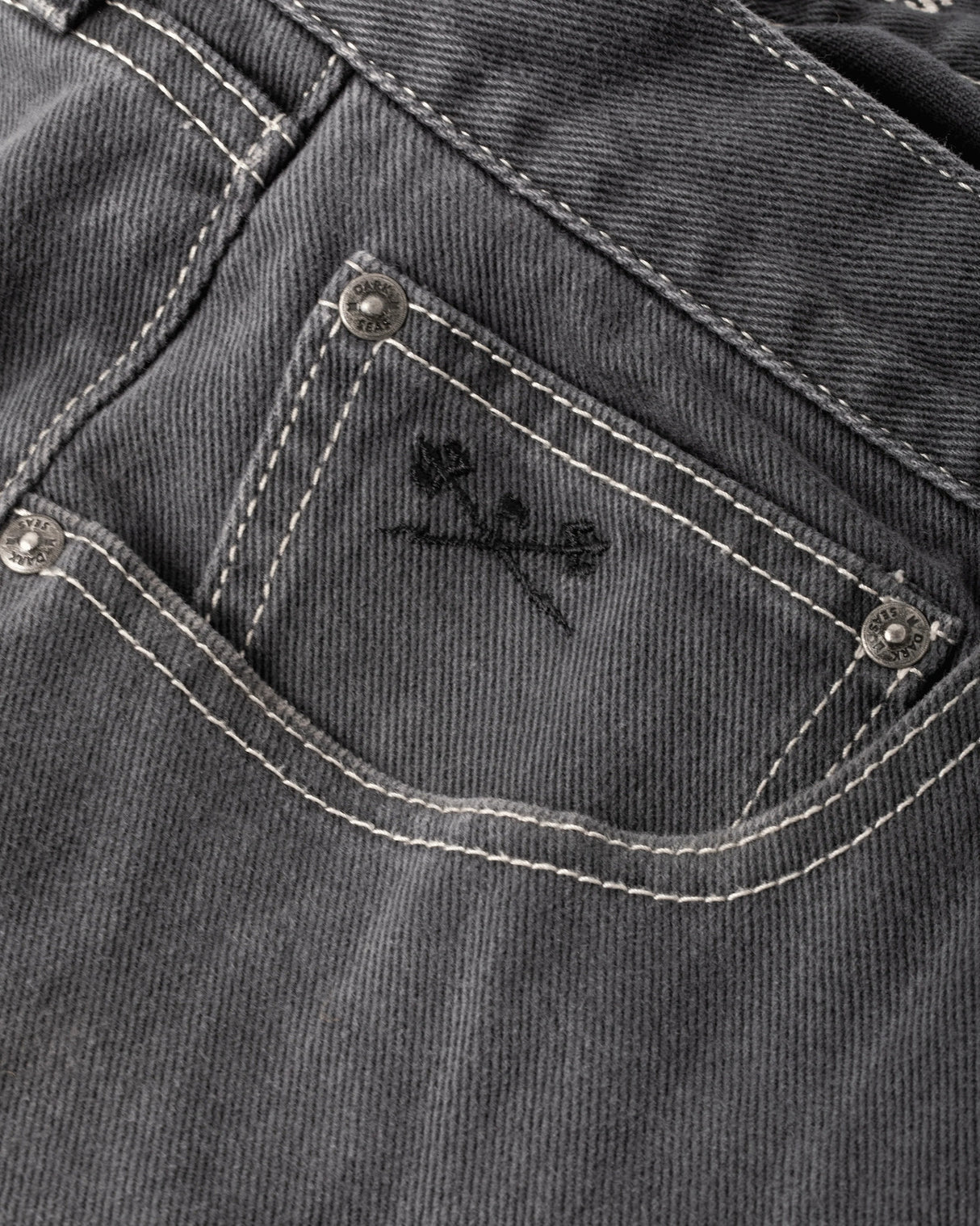 Silverado Twill black Closeup1