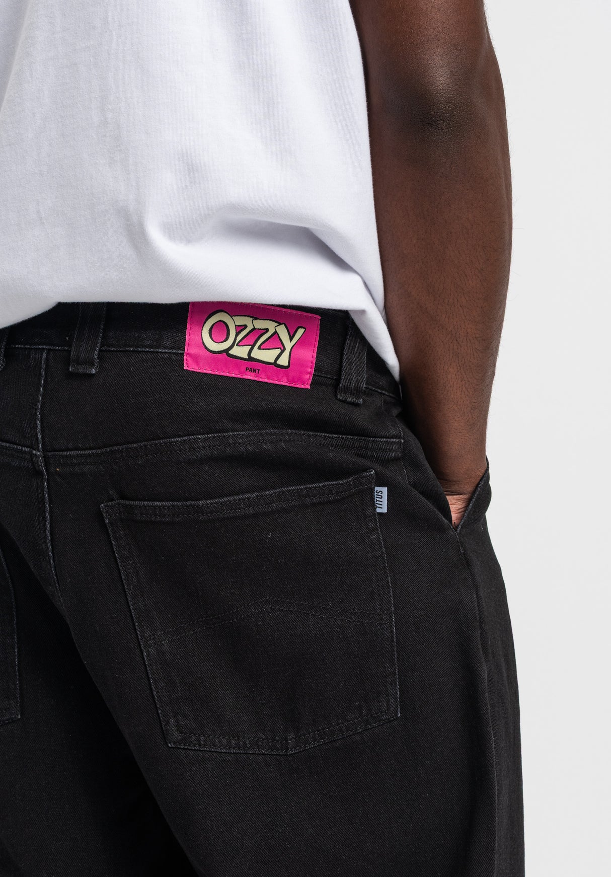 Ozzy blackwashed Closeup1