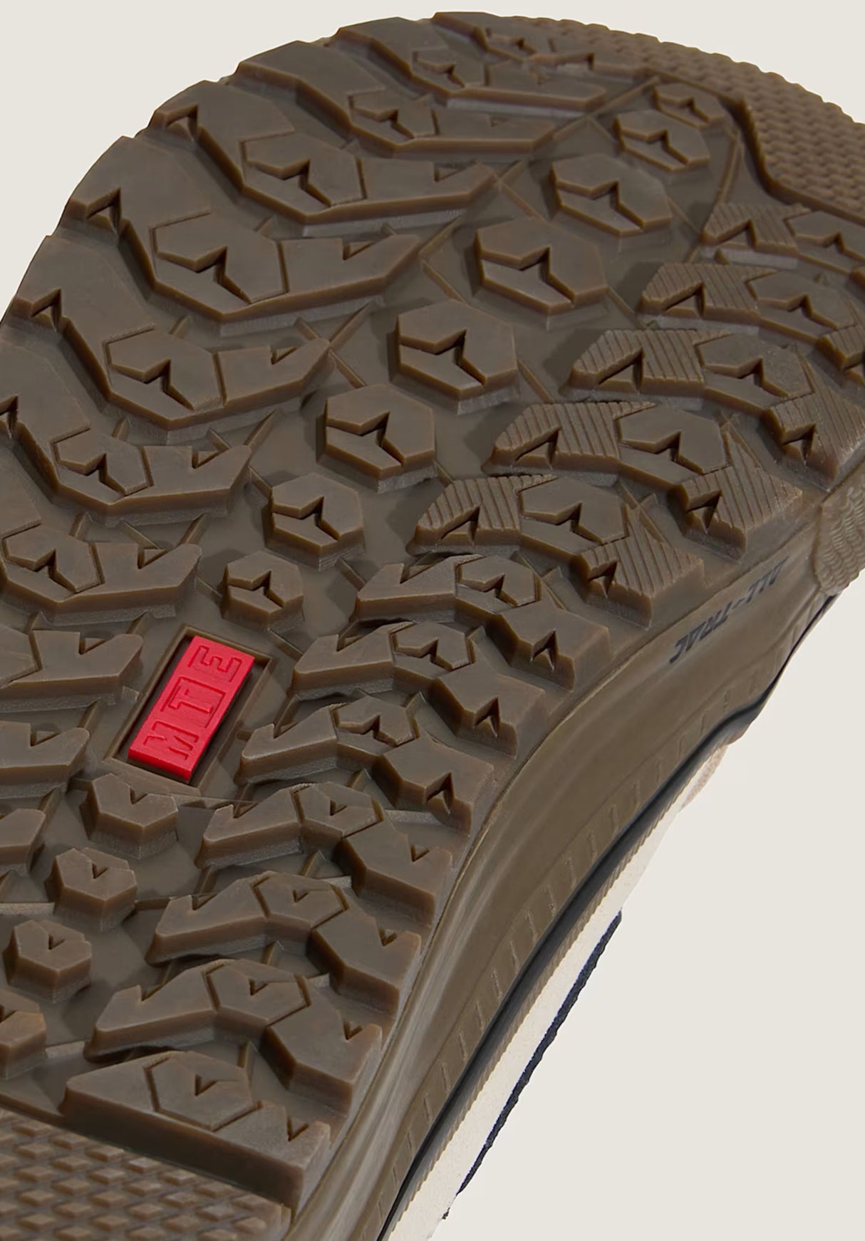 MTE Sk8-Hi Waterproof Insulated oatmeal-black Oberansicht