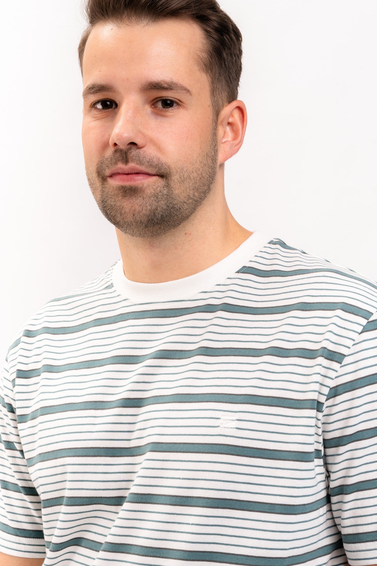 Versu sage-striped Rueckenansicht