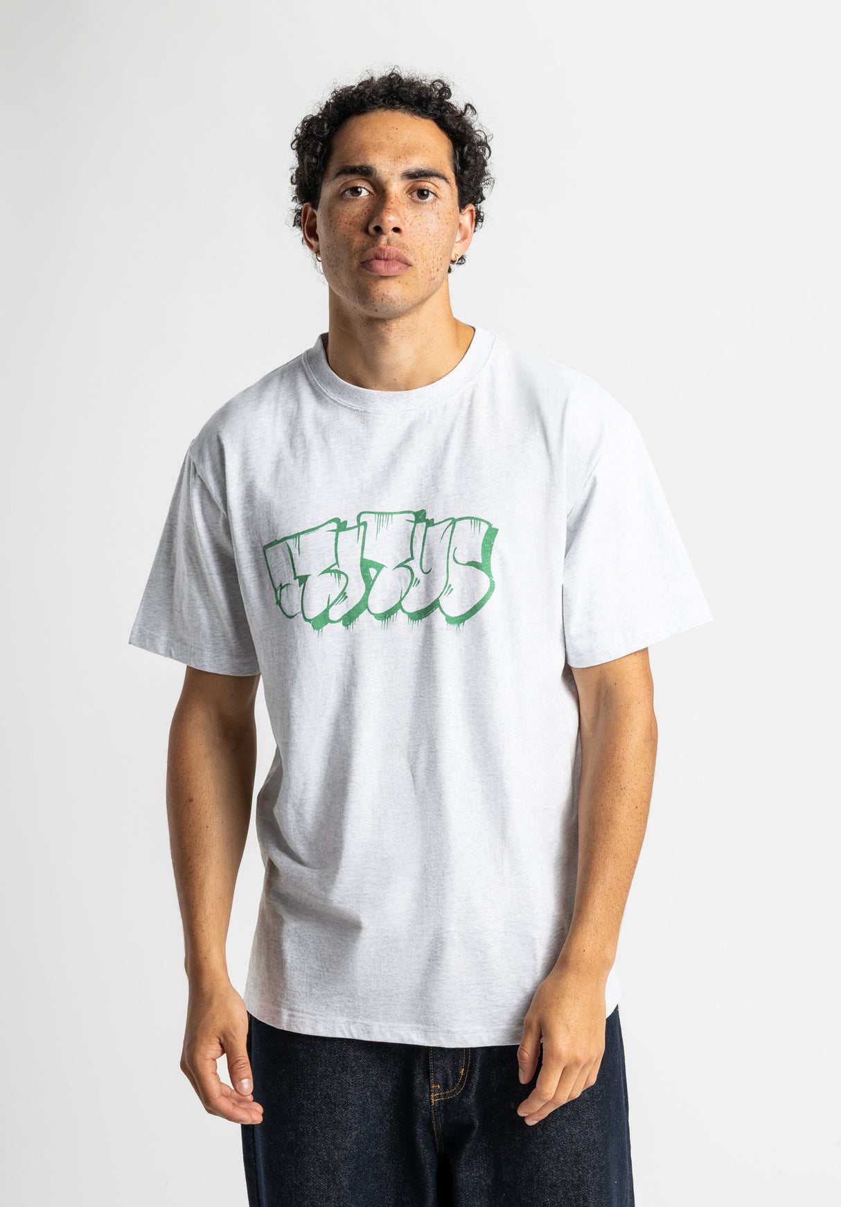 Tagg lightheathergrey Rueckenansicht