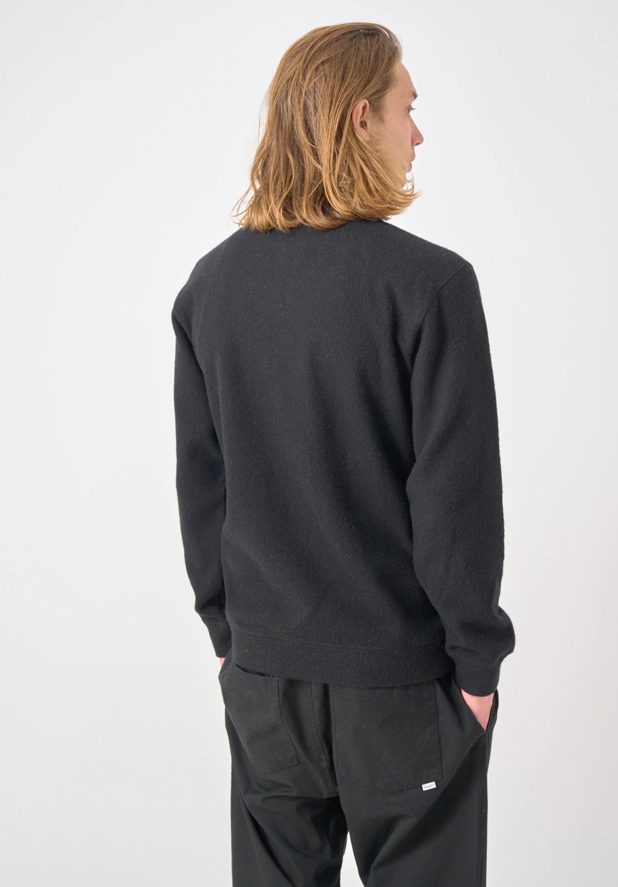 Noitch Trainer black Rueckenansicht