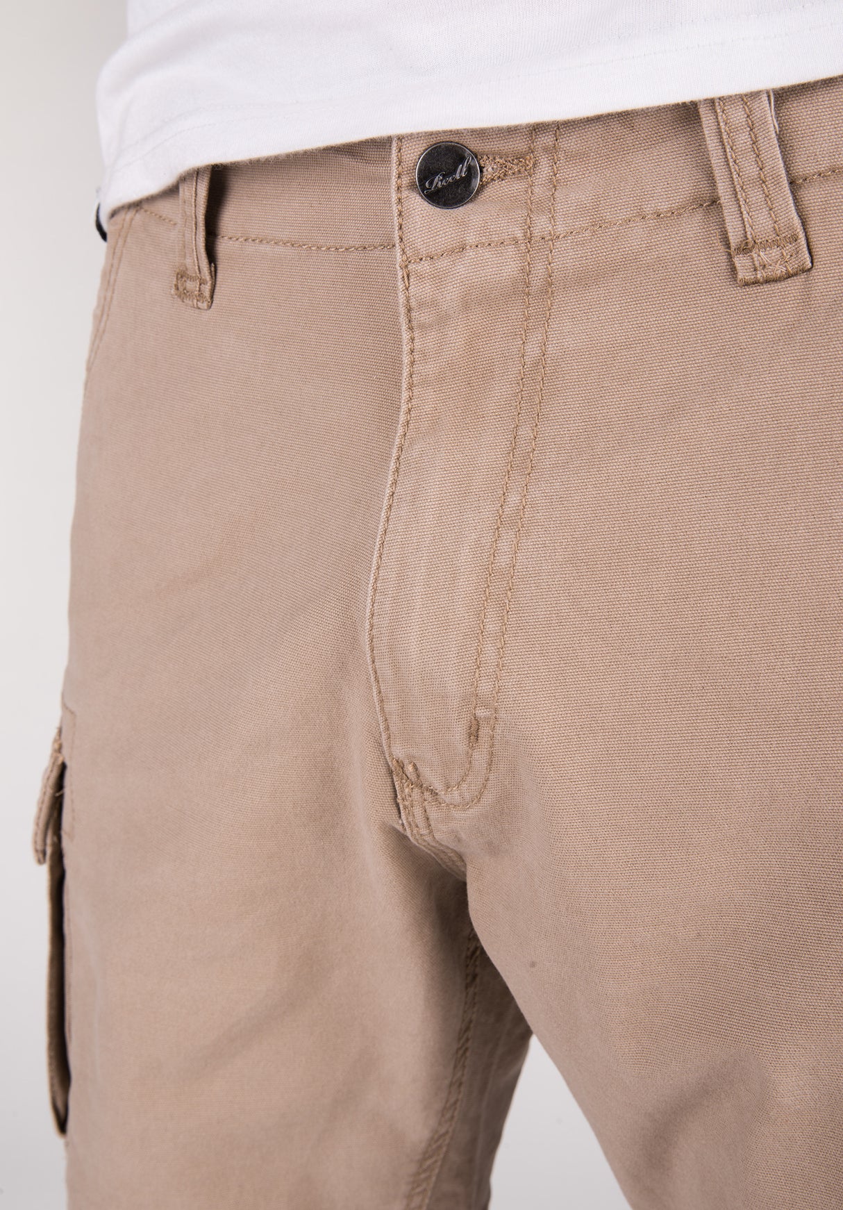 City Cargo Short darksand Closeup1