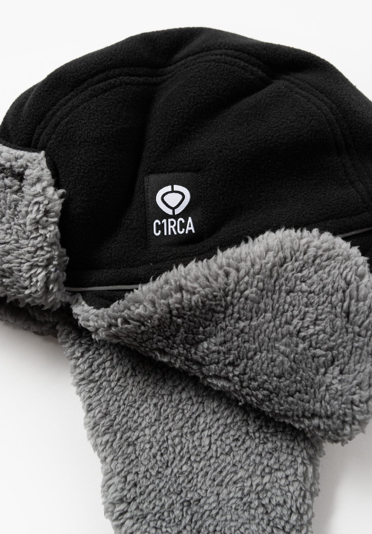 Combat Trapper Hat black Closeup1