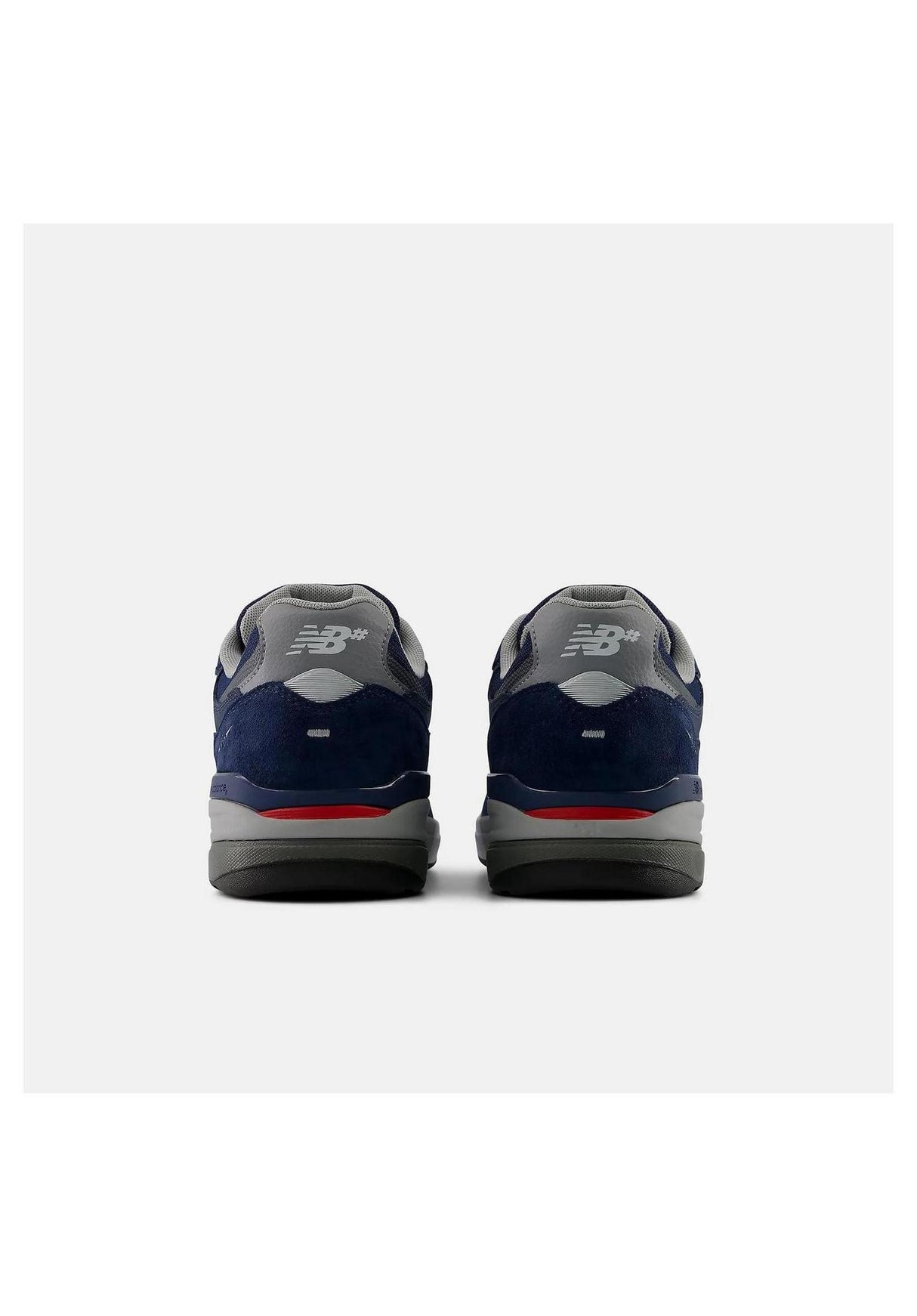 933 Andrew Reynolds navy-white Closeup1