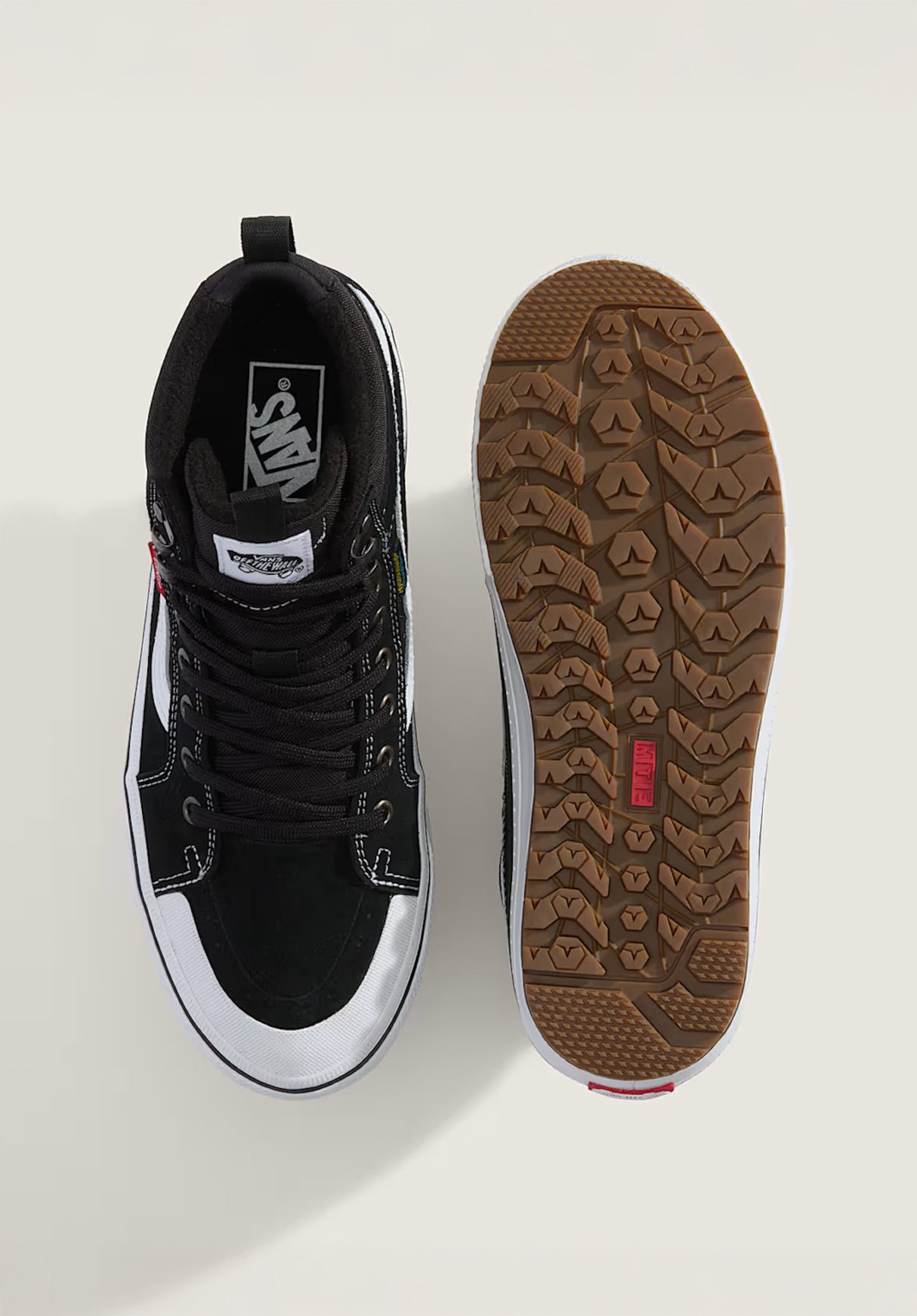 MTE Sk8-Hi Waterproof Insulated black-white Closeup1