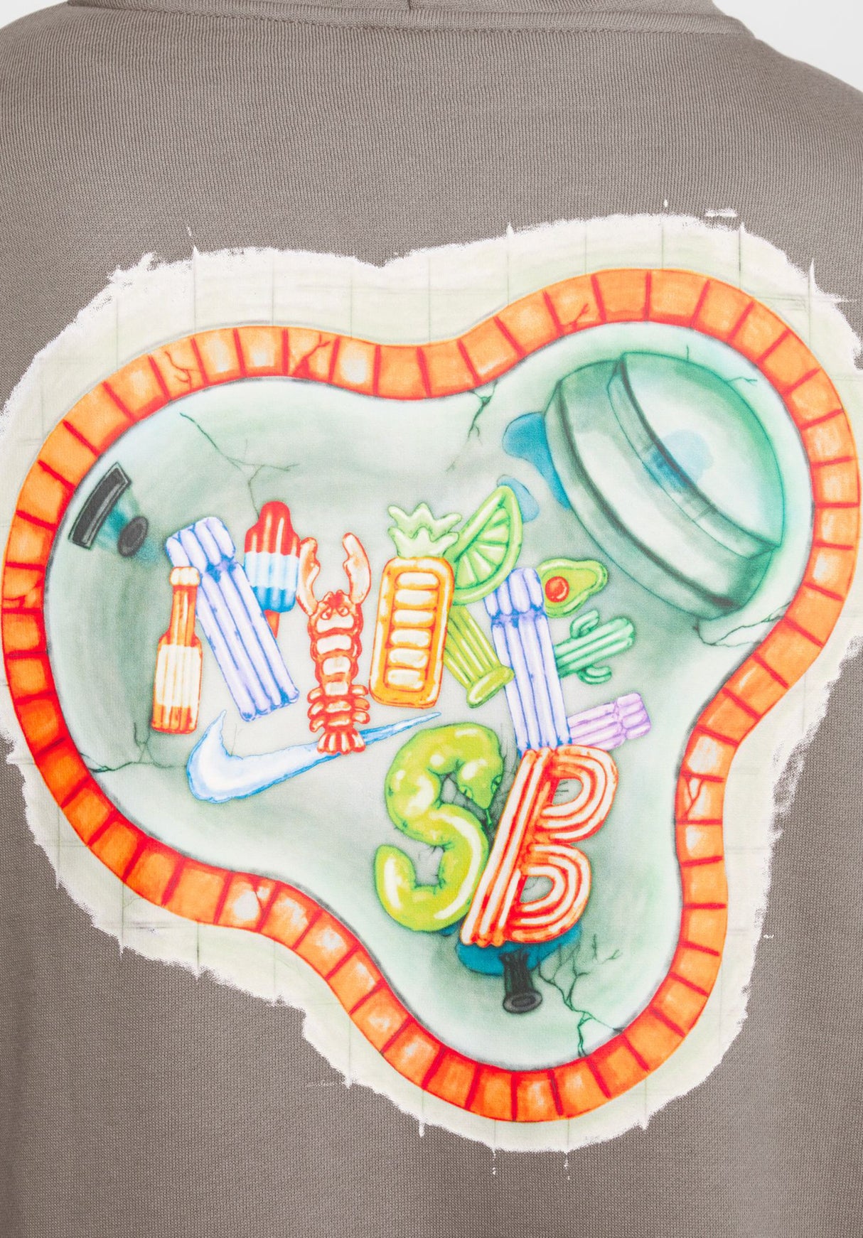 Pool Airs cavestone-white Closeup1