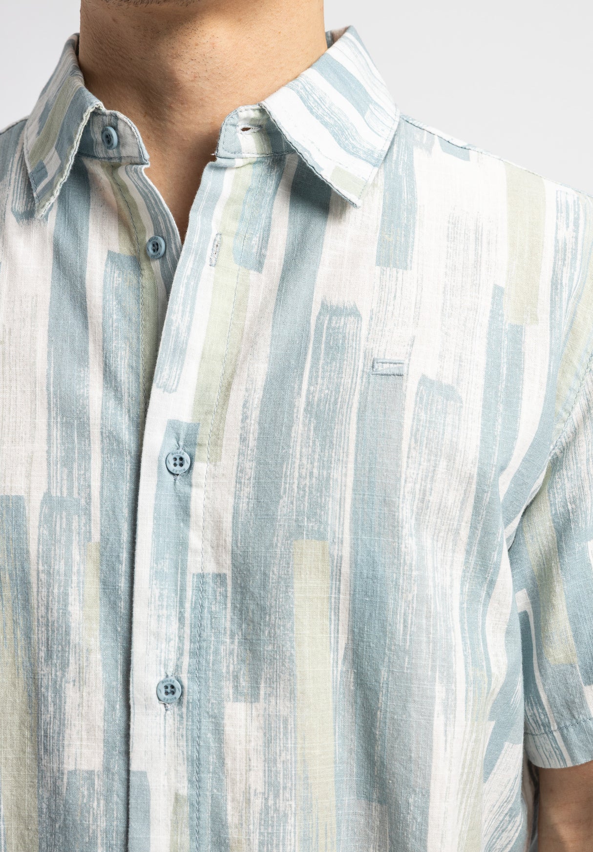 Vaylen brush-allover Closeup2