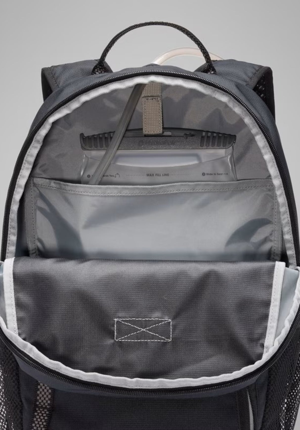 Echo Mountain black Closeup1