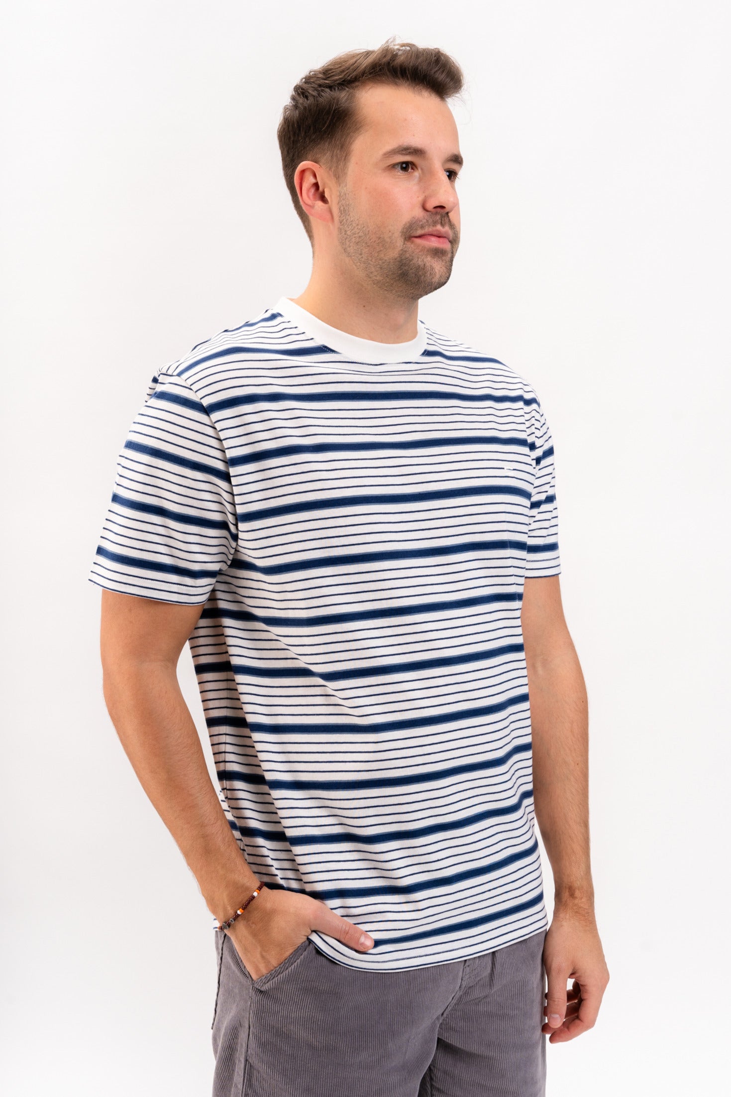 Versu navy-striped Vorderansicht Zoom Image