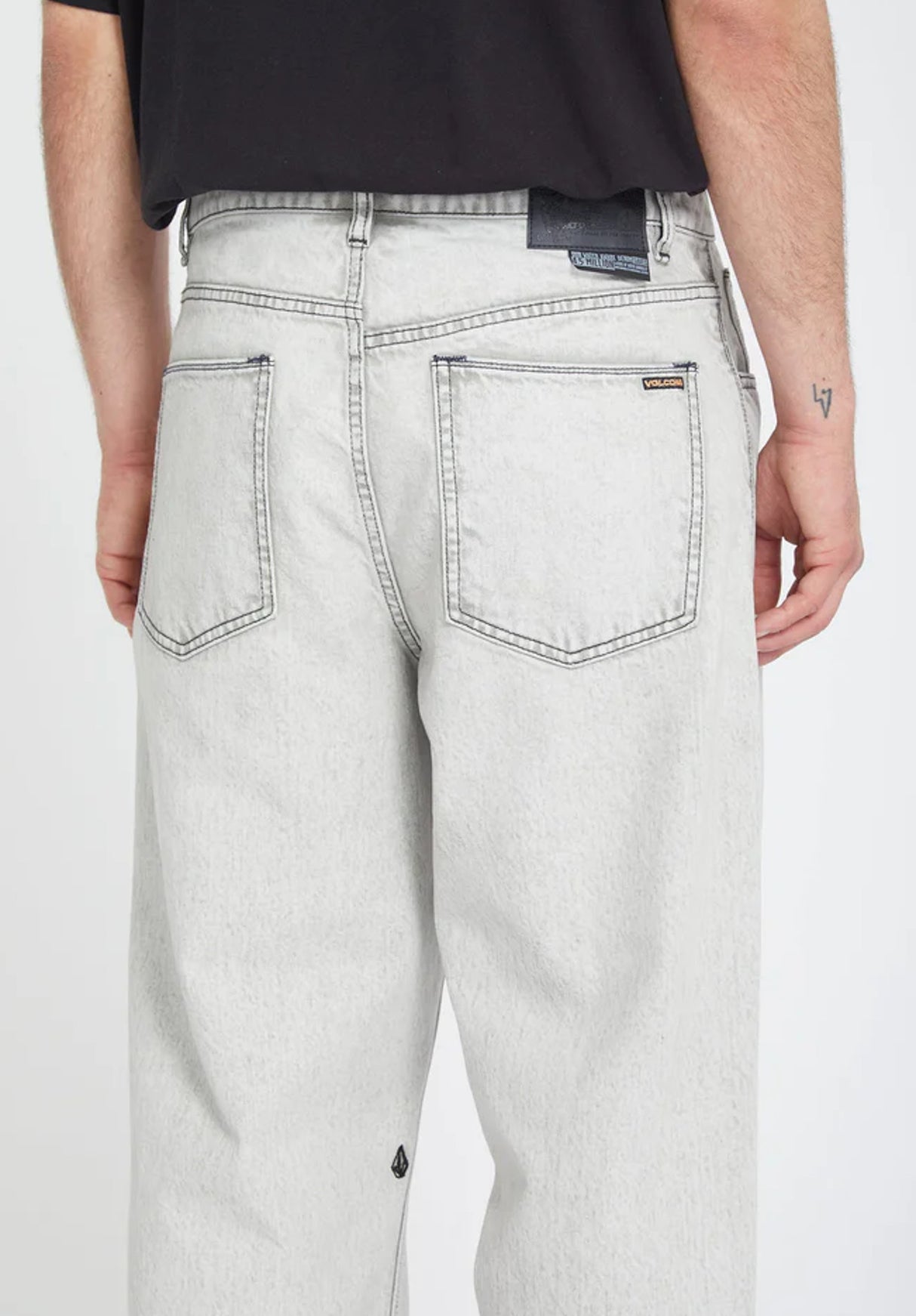 Billow Pant bone2 Closeup1