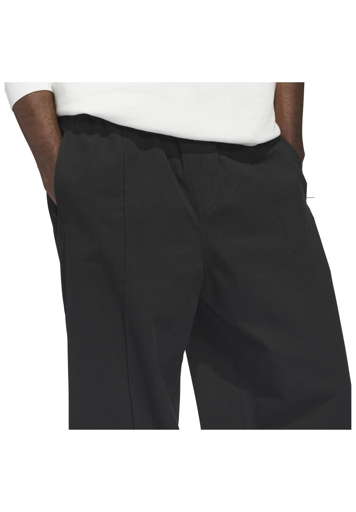 Pintuck 2.0 black-black Closeup1