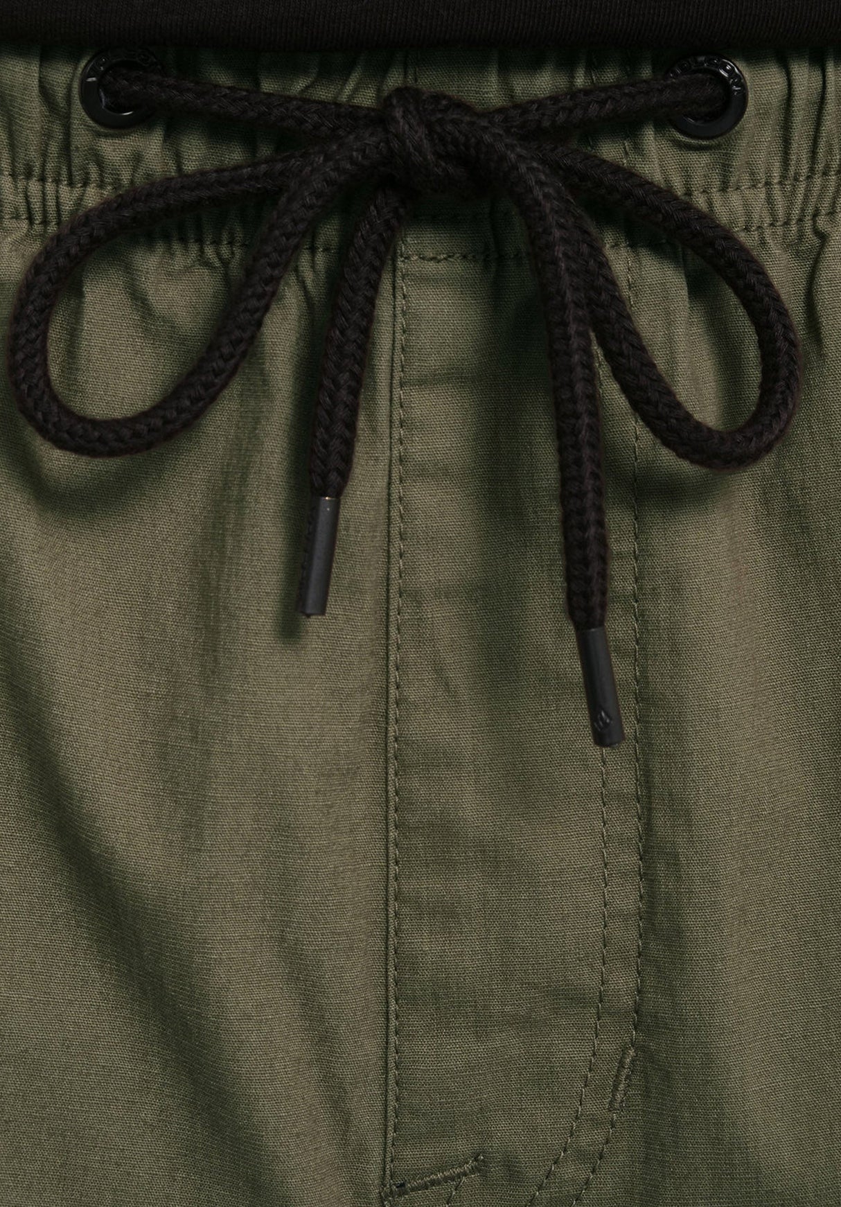 Billow Tapered EW Cargo wintermoss Closeup1