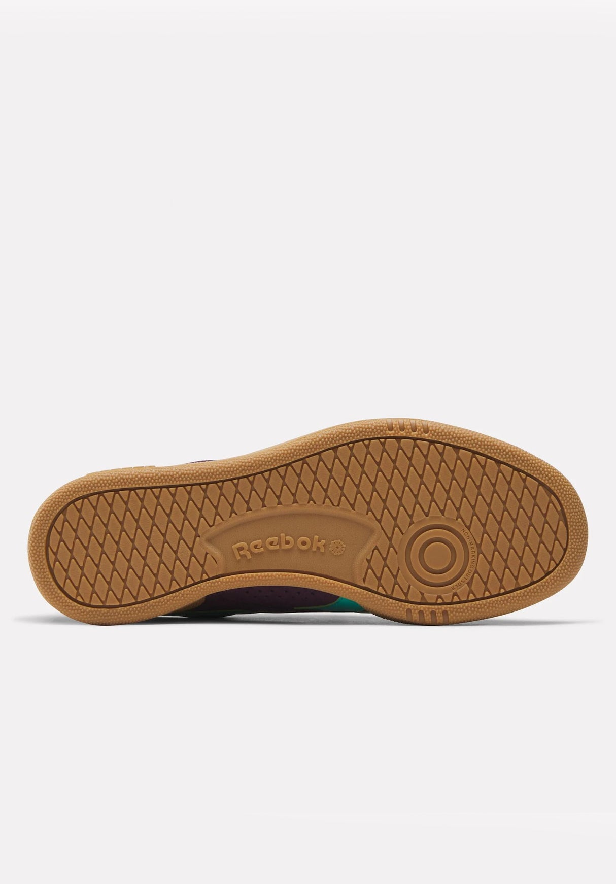 Club C Grounds UK midnightplum-unlshdgreen-blac Closeup2