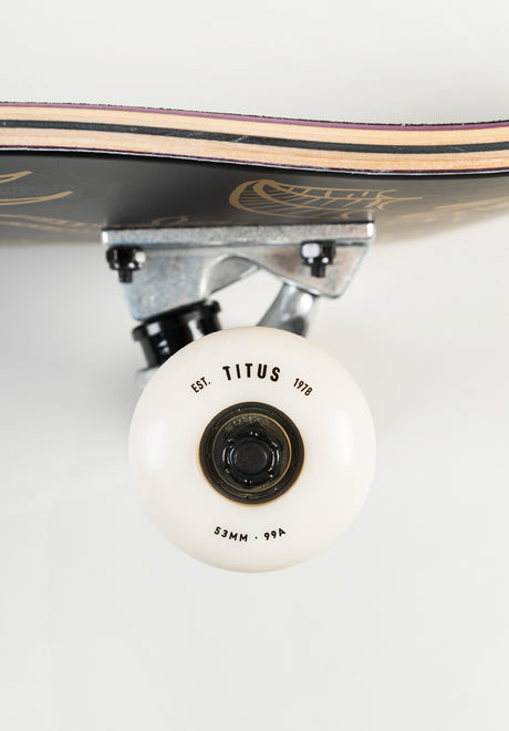 Devil's Head Classic black-gold Closeup2