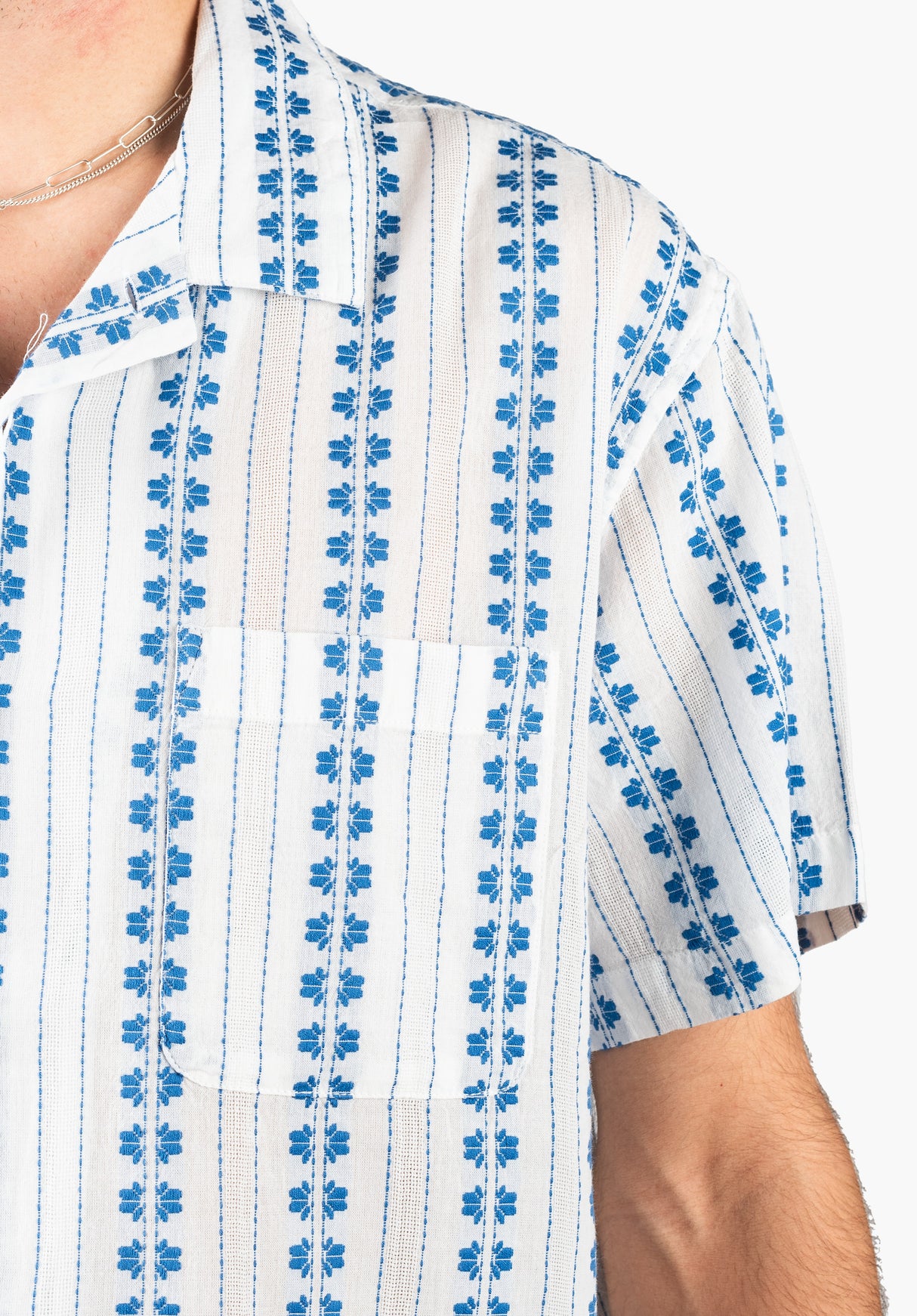 Harmony Woven whitemulti Closeup1