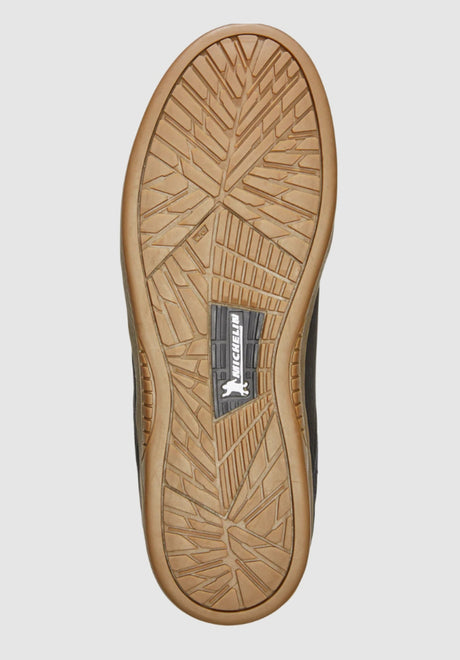 Marana X Santa Cruz black-gum Closeup2