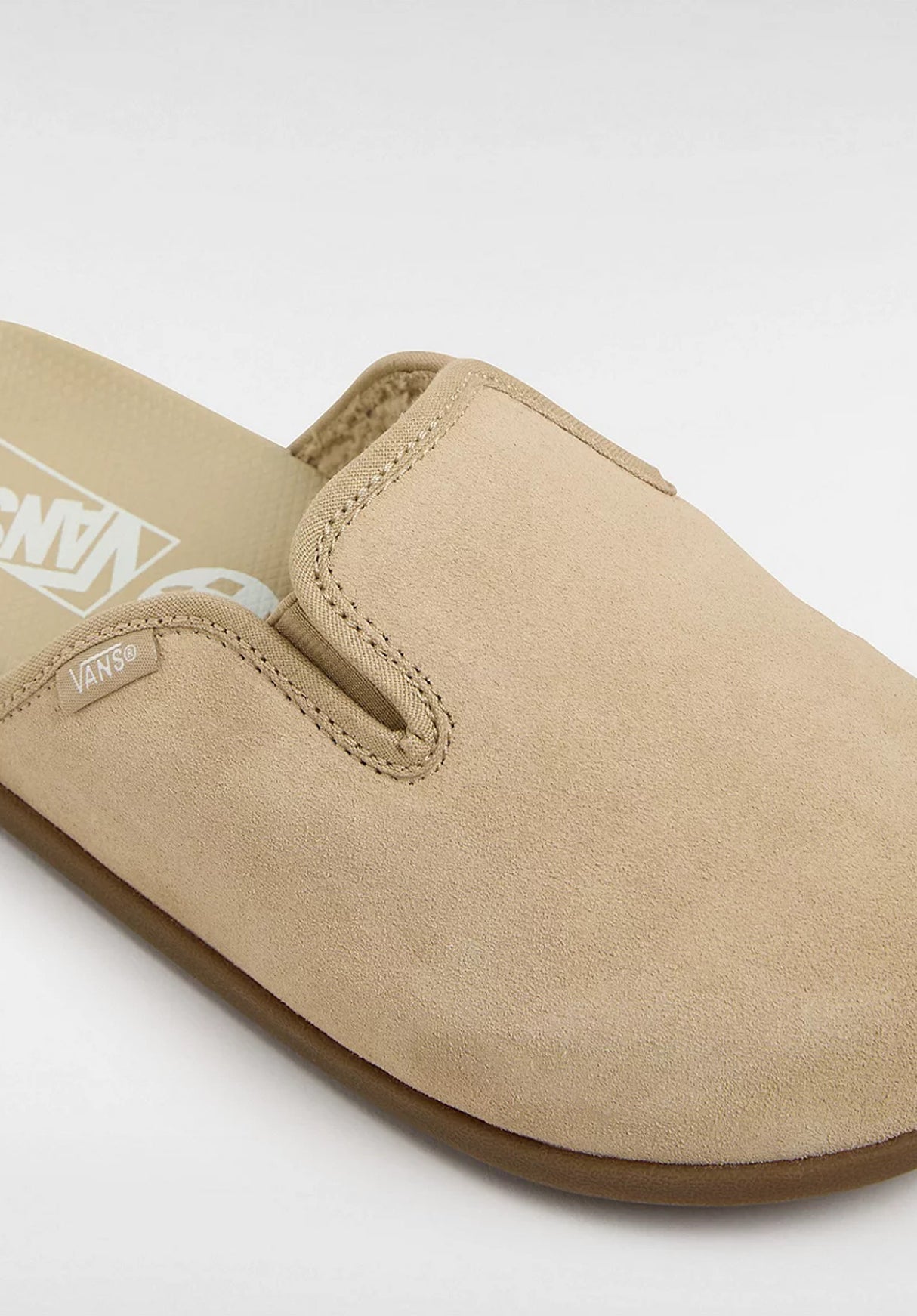 MTE Harbor Mule VR3 khaki Closeup1