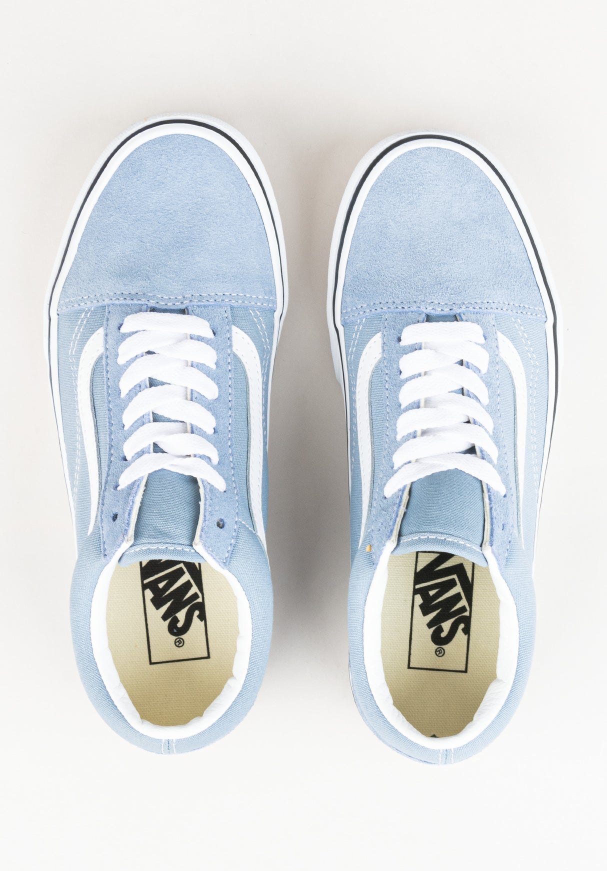 Old Skool colortheorydustyblue Closeup2