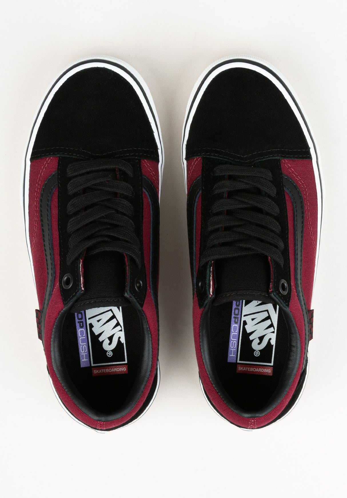 Old Skool SKATE portblack Closeup2