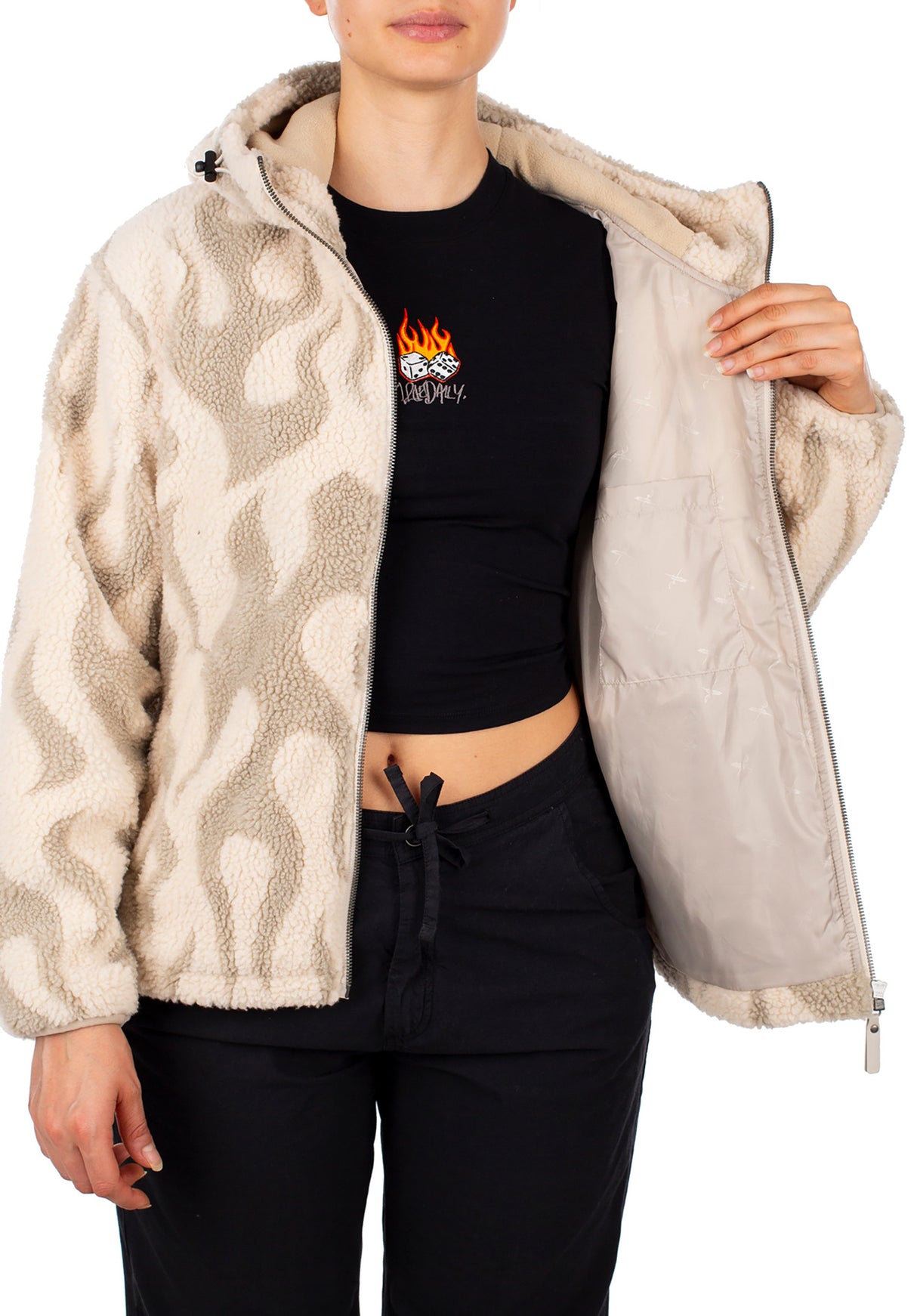 Pat Teddy beige Closeup1