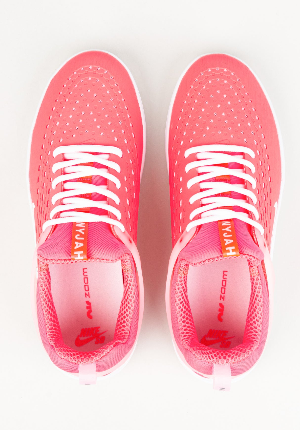 Zoom Nyjah 3 hotpunch-white-hotpunch Close-Up2