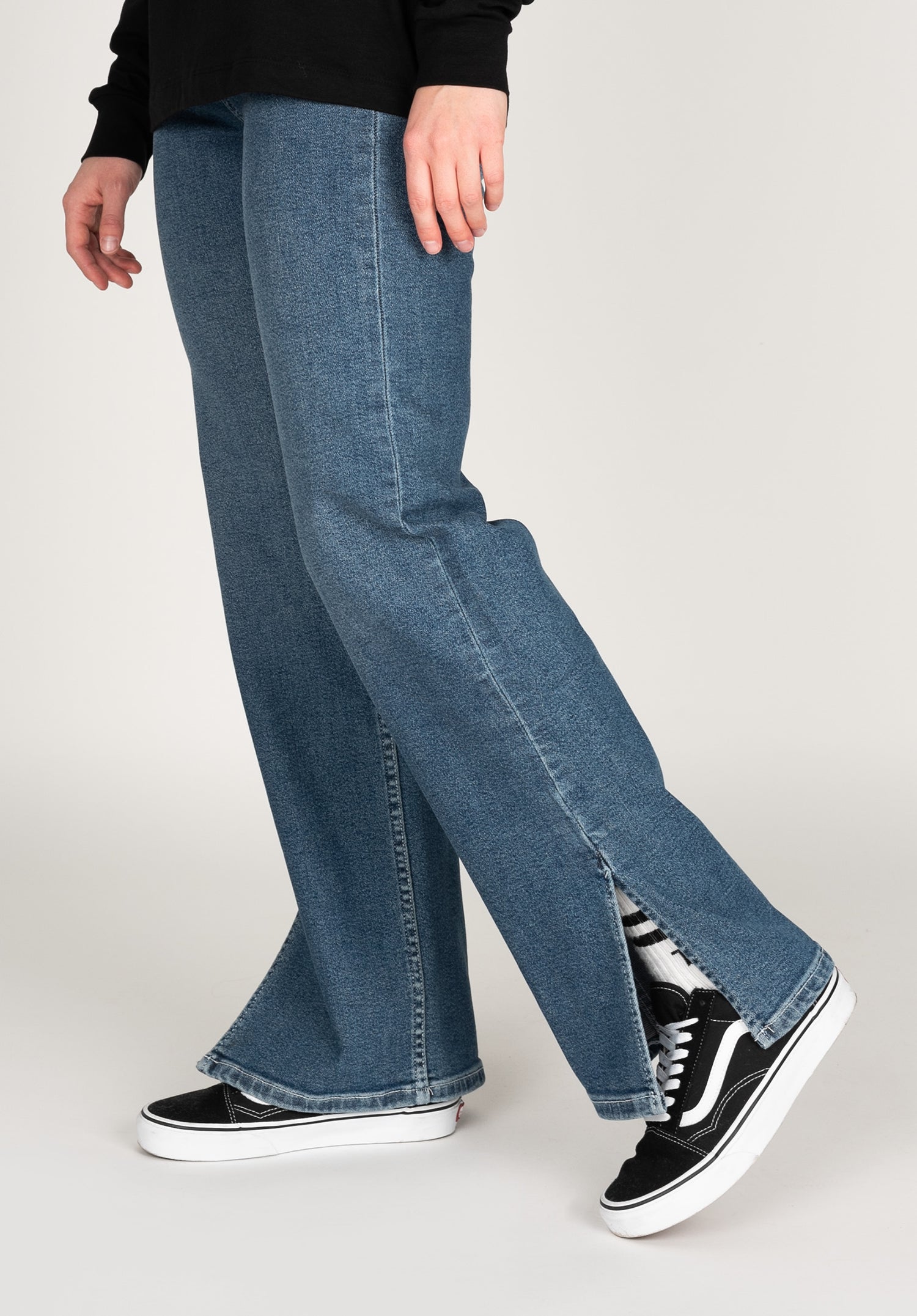 Anabel|1.72|32 Zoom Image