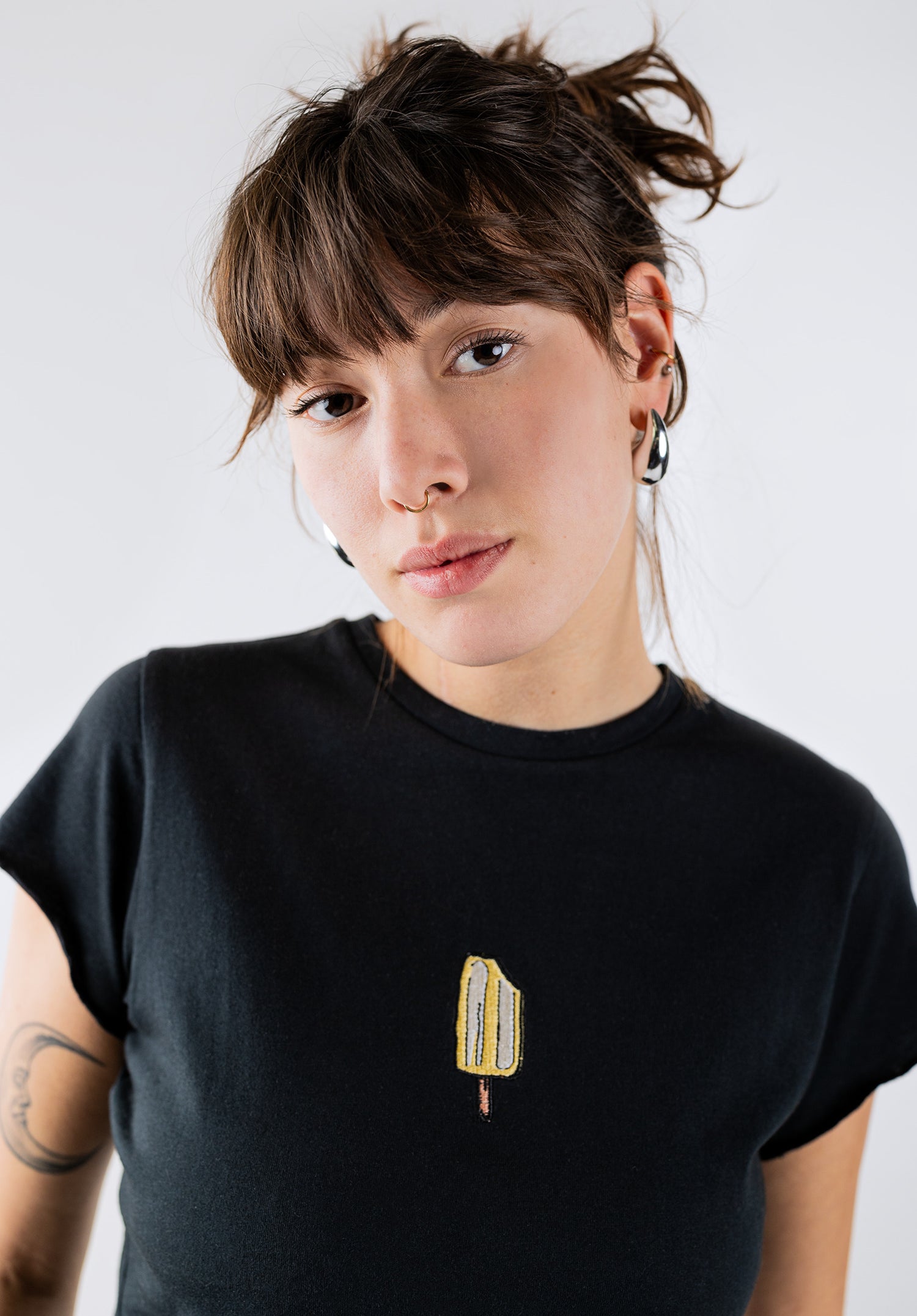 Belmeira black Close-Up1 Zoom Image