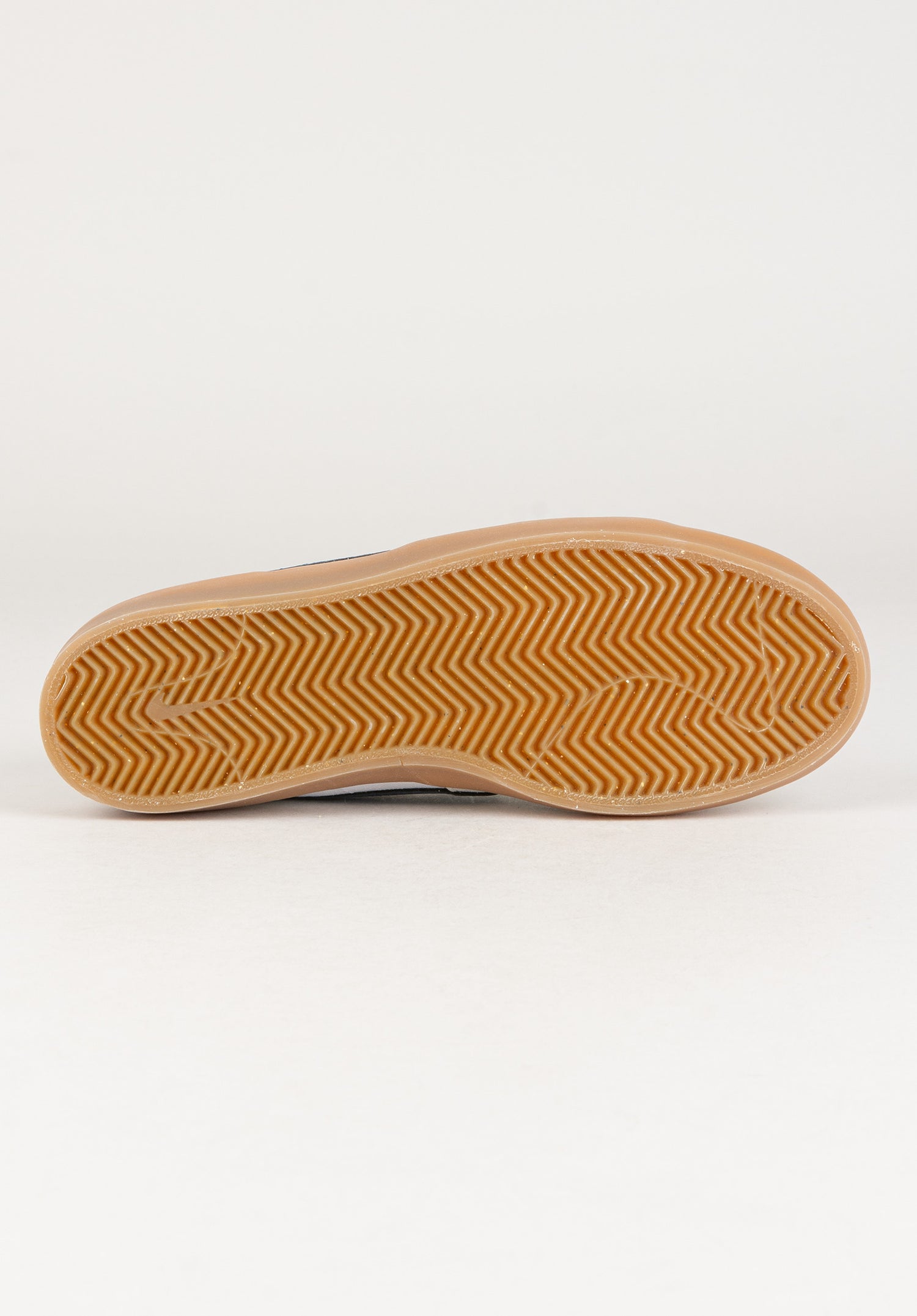 Heritage Vulc summitwhite-navy-gum Close-Up1 Zoom Image