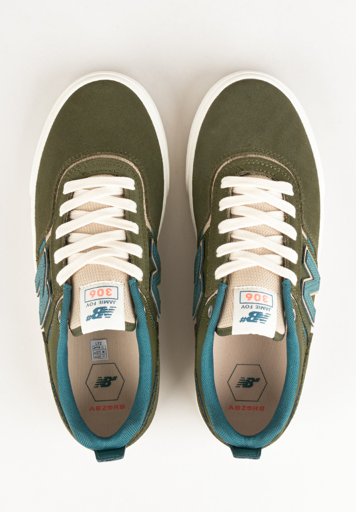 306 Jamie Foy darkolive-spruce Close-Up2 Zoom Image